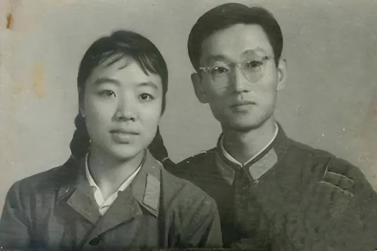 原创            蒋大为：国内赚钱，国外享受，全家移居海外，被敲诈90万