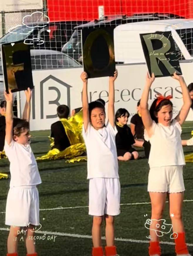 原创            林丹国内赚钱，儿子国外求学，妻子美酒美食，豪宅生活惬意